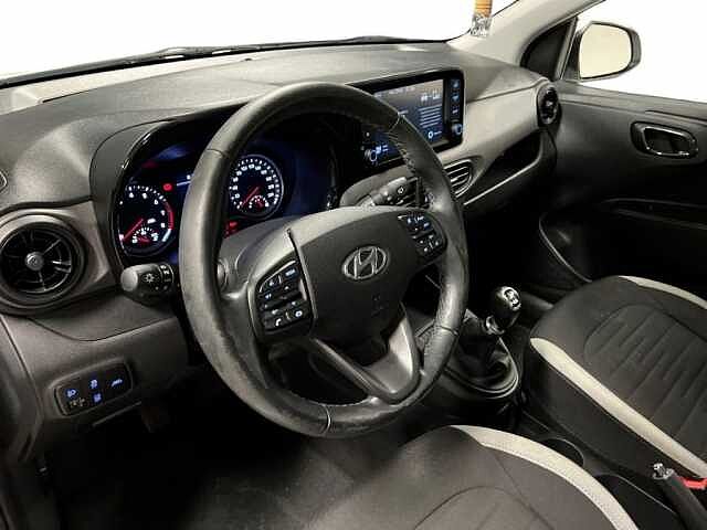 Hyundai i10 i10 1.0 mpi Tech Connect Pack