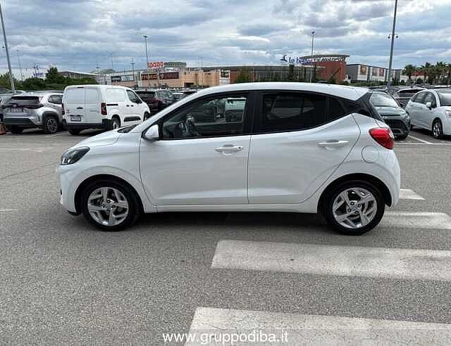 Hyundai i10 1.0 MPI DOHC Petrol 22 5P 1.0 MT TECH +CONN+COMF