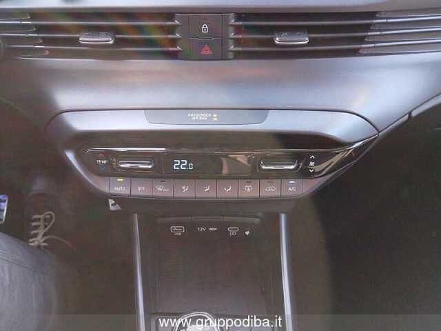 Hyundai BAYON 1.0 T-GDI T-GDI Petr PE 1.0T XCLASS 48V MT