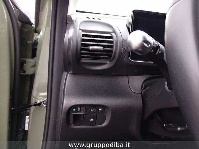 Hyundai INSTER 49kWh XClass Tech Pack