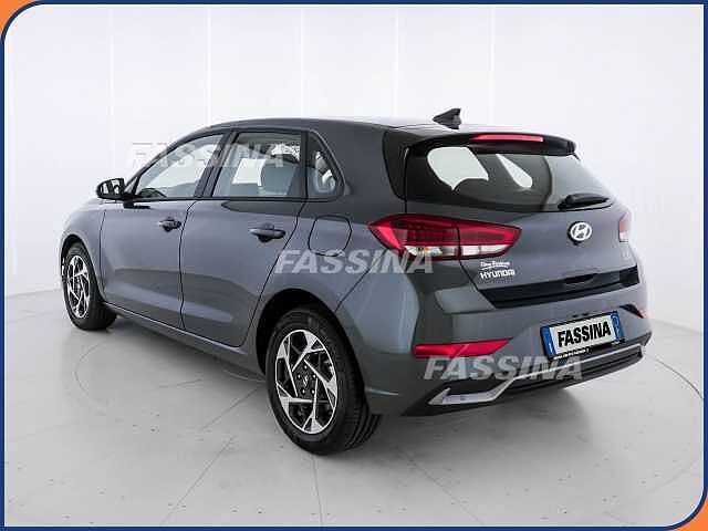 Hyundai i30 1.0 T-GDI iMT 48V 5 porte Business 100 cv AUTO.