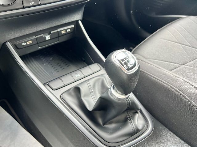 Hyundai BAYON 1.2 MPI MT XLine