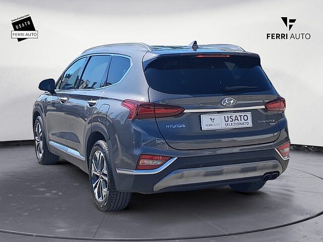 Hyundai  2.2 CRDi 4WD Excellence