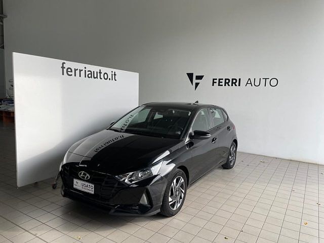 Hyundai i20 1.2 MPI MT Connectline