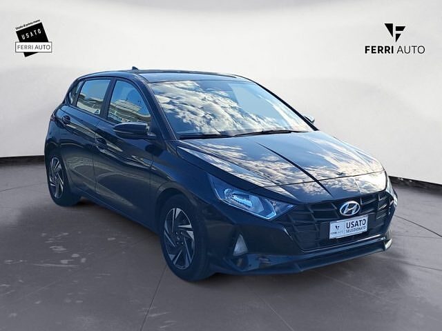 Hyundai i20 1.2 MPI MT Connectline