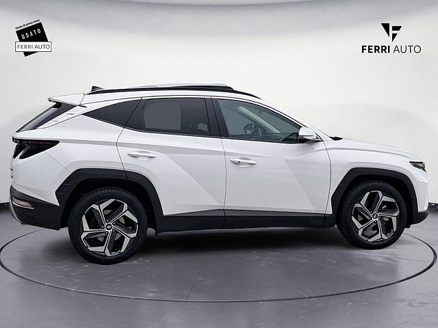 Hyundai TUCSON 1.6 HEV aut. XLine