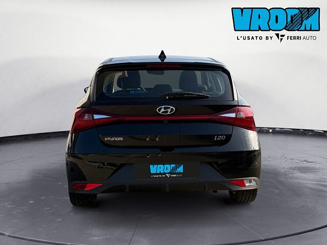 Hyundai i20 1.2 MPI MT Connectline