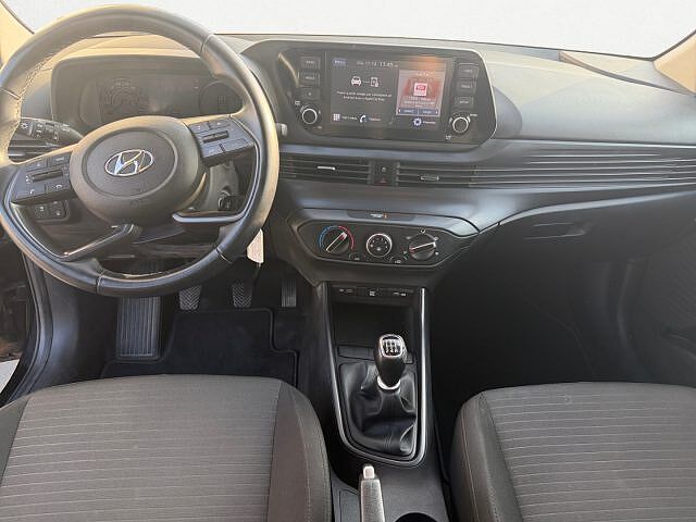 Hyundai i20 1.2 MPI MT Connectline