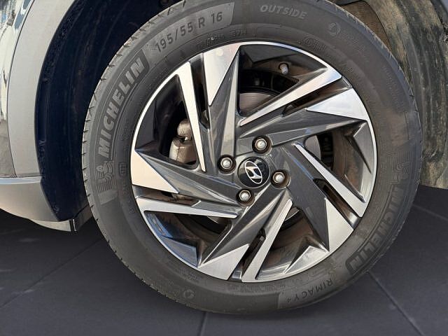 Hyundai BAYON 1.0 T-GDI Hybrid 48V iMT XLine