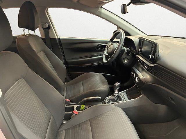 Hyundai i20 1.0 T-GDI 48V iMT Connectline