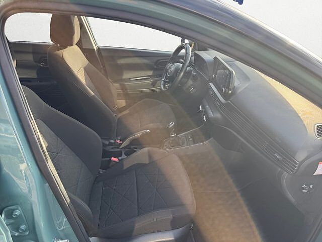 Hyundai BAYON 1.0 T-GDI Hybrid 48V iMT XClass Safety Tech