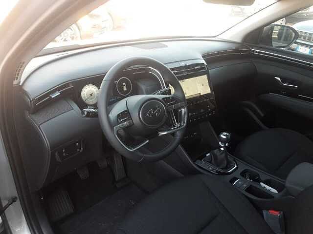 Hyundai TUCSON 1.6 CRDI Xline