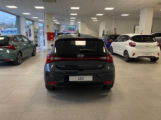 Hyundai i20 1.2 MPI MT ConnectLine