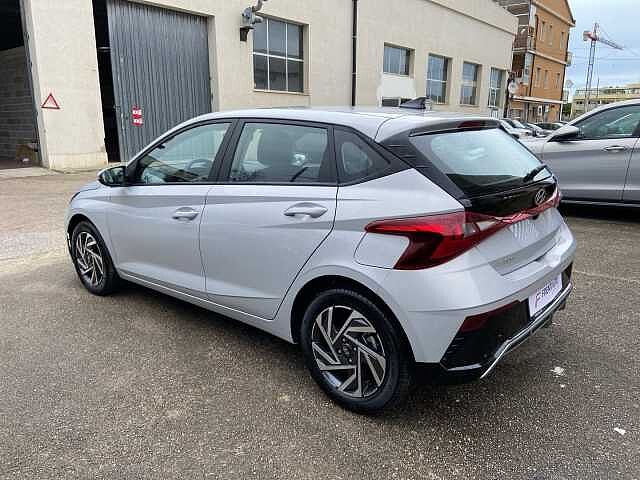 Hyundai i20 1.0 T-GDI 48V DCT Connectline