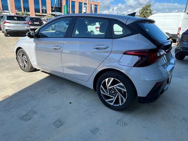 Hyundai i20 1.0 T-GDI MT Connectline