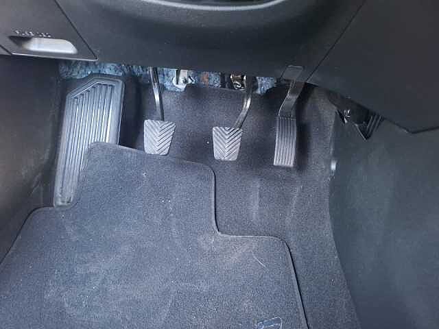 Hyundai i20 1.2 MPI MT Connectline