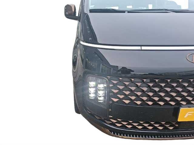 Hyundai STARIA 2.2 AT AWD 7 posti Luxury