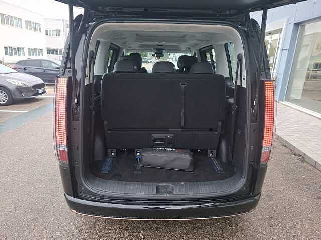 Hyundai STARIA 2.2 AT AWD 7 posti Luxury