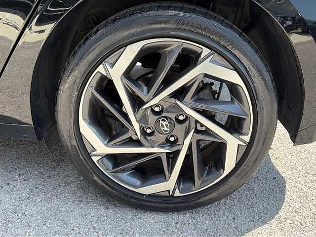 Hyundai i20 1.0 T-GDI 48V 100cv Bose DCT
