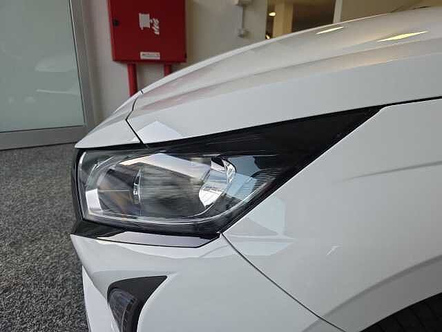 Hyundai i20 1.0 T-GDI 90cv DCT ConnectLine Bianco