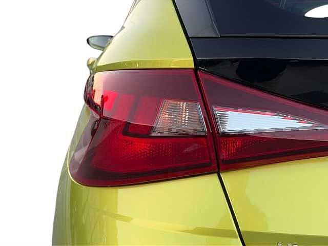 Hyundai i20 1.0 t-gdi Connectline 90cv mt Lucid Lime