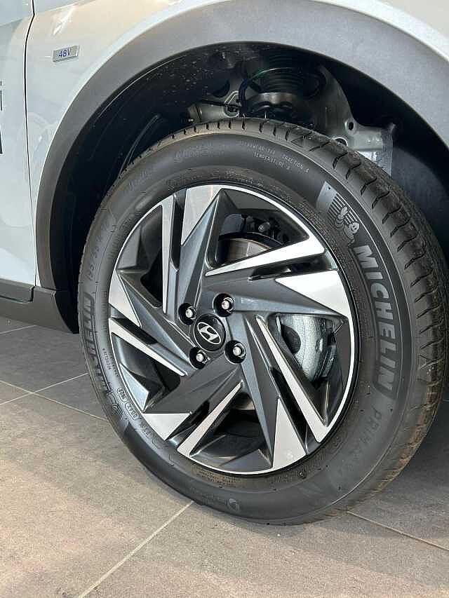 Hyundai BAYON 1.0 T-GDI Hybrid 48V iMT XLine