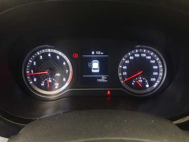 Hyundai i10 III 1.0 mpi Tech Connect Pack