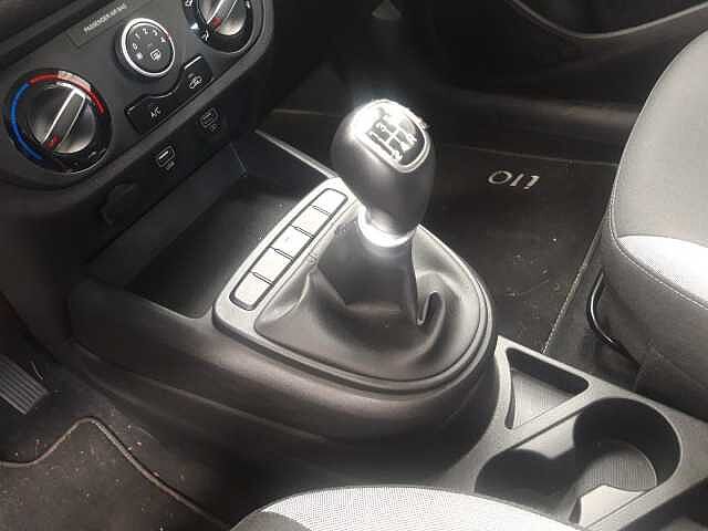 Hyundai i10 III 1.0 mpi Tech Connect Pack