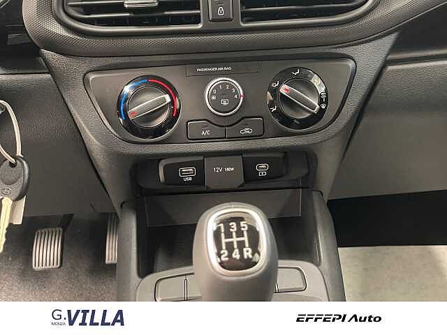 Hyundai i10 PE MY25 5P 1.0 MT CONNECTLINE