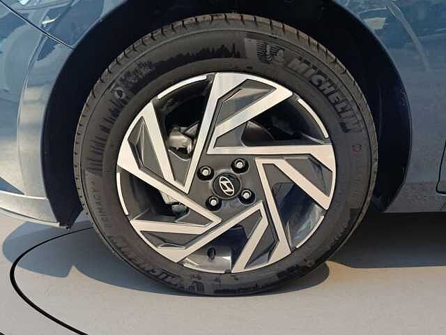 Hyundai i20 1.2 MT CONNECTLINE MY25