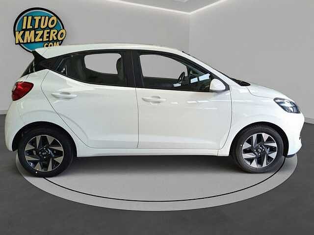 Hyundai i10 1.0 AT CONNECTLINE MY25 5P