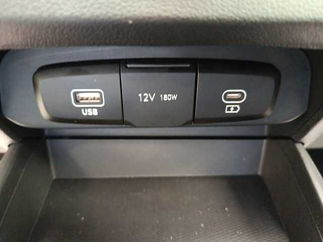 Hyundai i10 1.0 AT CONNECTLINE MY25 5P