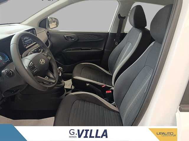 Hyundai i10 1.0 AT CONNECTLINE MY25 5P