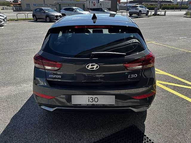 Hyundai i30 1.0 T-GDI DCT 48V 5 porte Business