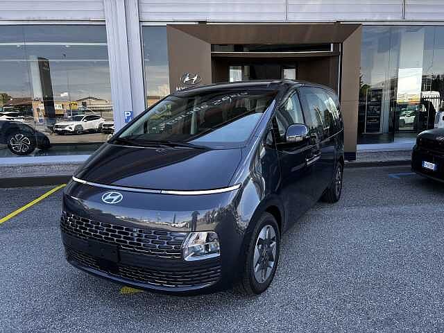 Hyundai STARIA 1.6 HEV AT 2WD 9 posti Wagon