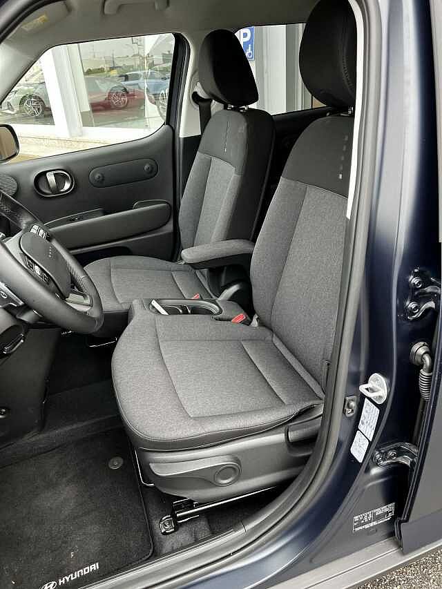 Hyundai INSTER 49 kWh XClass + Tech pack + Cerchi da 17