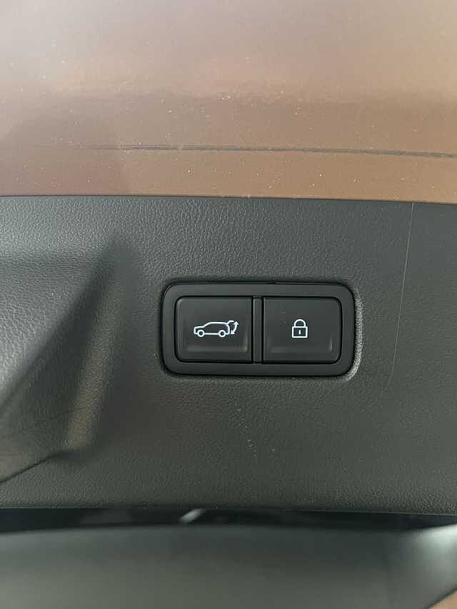 Hyundai SANTA FE 1.6 T-GDi HEV 2WD AT 7 posti XClass + Calligraphy Pack