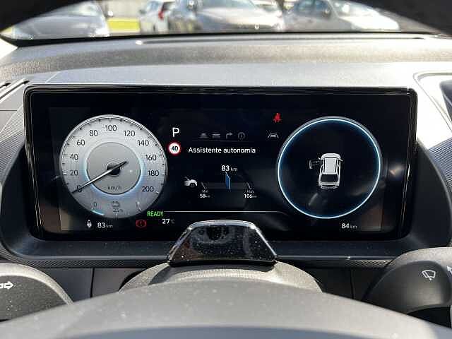 Hyundai INSTER 49 kWh xTech + Login Pack