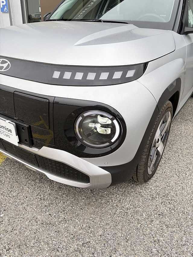 Hyundai INSTER 49 kWh Xclass + Tech pack + cerchi da 17