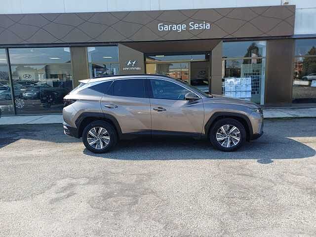 Hyundai TUCSON Hybrid 1.6 HEV 2WD AT XLine