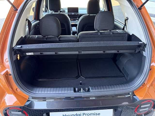 Hyundai INSTER BEV 49 kWh Xclass + cerchi da 17'