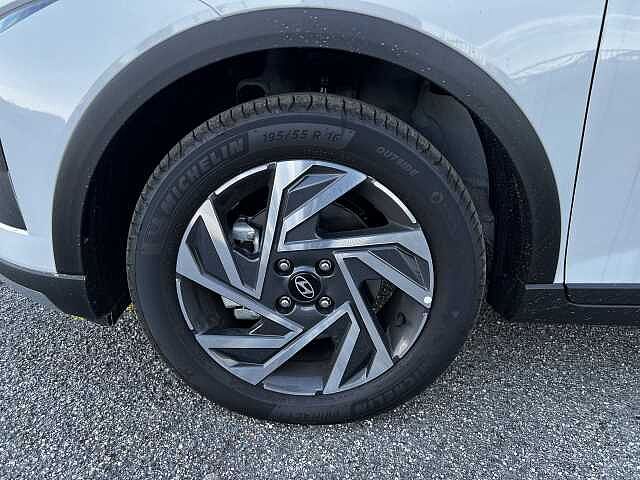 Hyundai BAYON 1.0 T-GDI MT XLine
