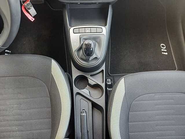 Hyundai i10 1.0 MPI Cambio Automatico Connectline