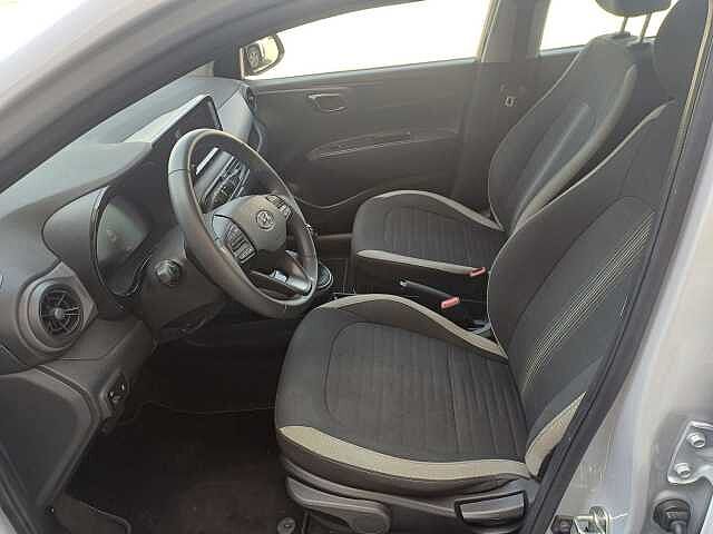 Hyundai i10 1.0 MPI Cambio Automatico Connectline