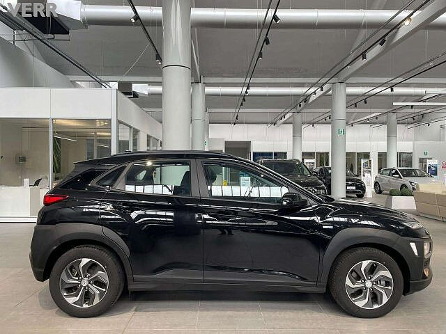 Hyundai KONA HEV 1.6 DCT Xtech / Full Hybrid / Retrocamera