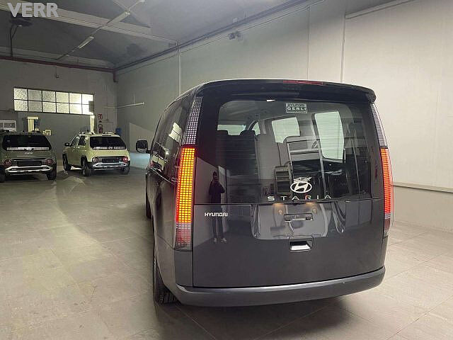 Hyundai STARIA 1.6 hev Wagon 2wd auto
