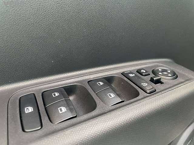 Hyundai  Inster 49kWh XTech Login Pack / PREZZO REALE