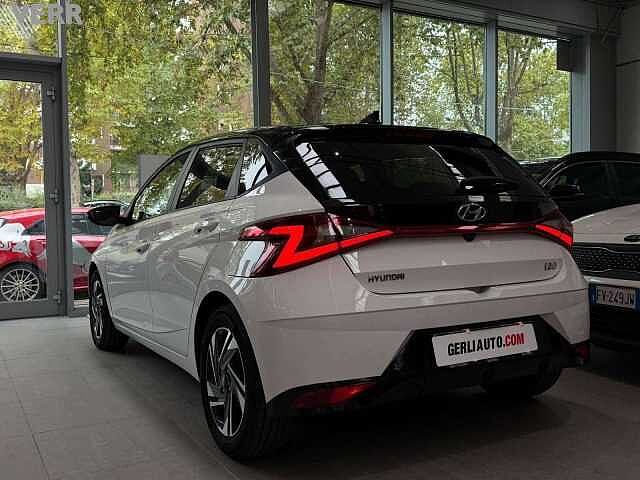 Hyundai i20 i20 III 2021 1.2 mpi Connectline Exterior Pack Bianco
