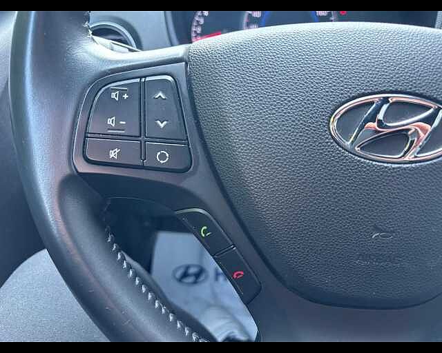 Hyundai i10 i10 1.0 Login