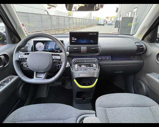 Hyundai INSTER INSTER 49 KWH CROSS+PP
